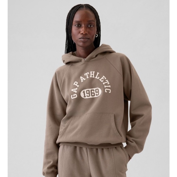 GAP Athletic Hoodie - Picture 4 of 4